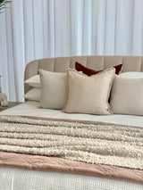 Delphi Bed