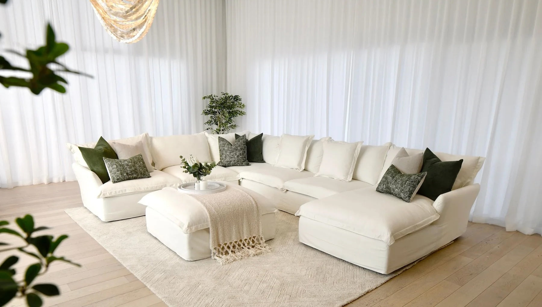 3 Reasons to Embrace Timeless Hamptons Design At Home – The Furniture ...