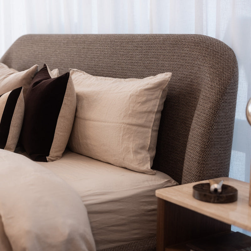 Lumiere Bed