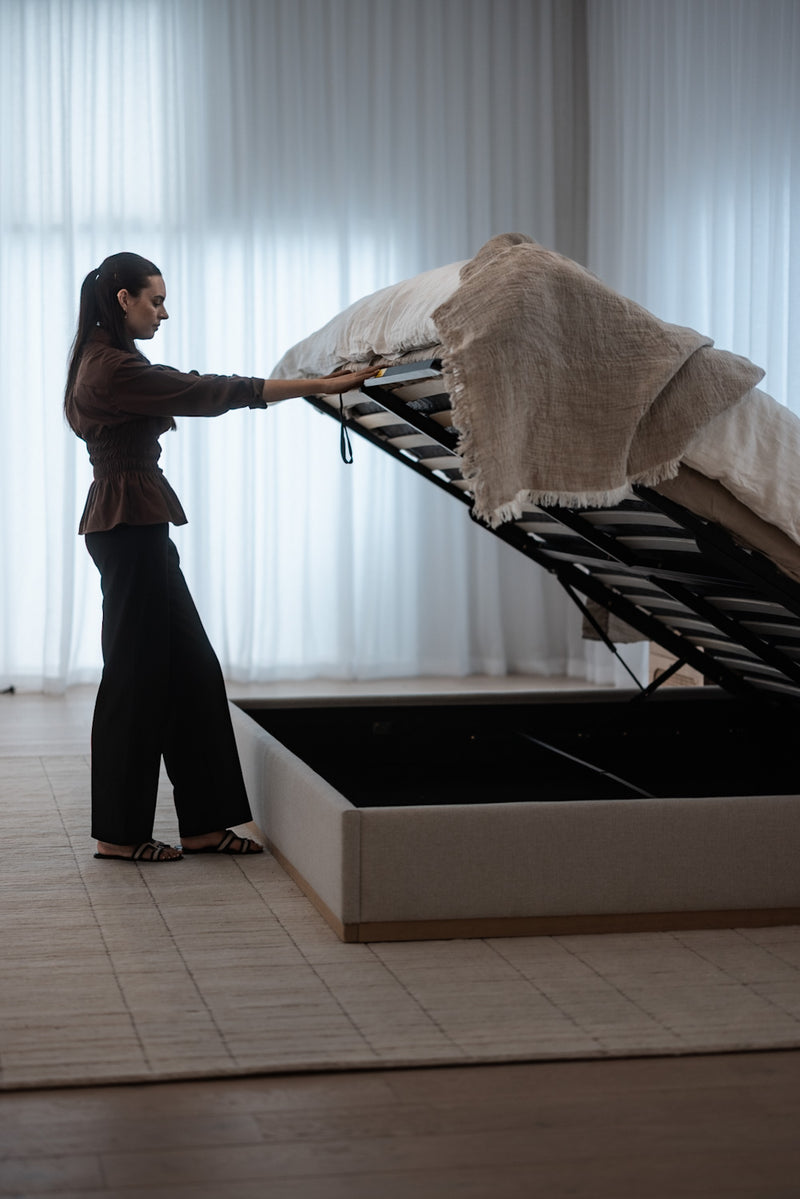 Aria Bed with Gas Lift Storage