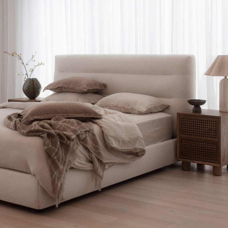 Elodie Bed