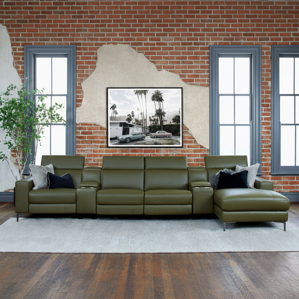 Manhattan Theatre Lounge - Regatta Fern