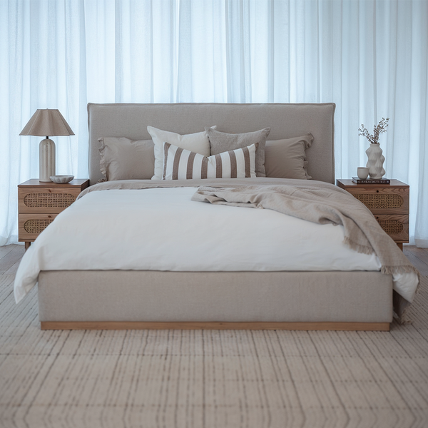 Aria Bed with Gas Lift Storage