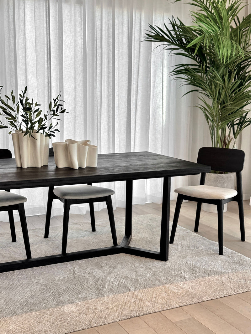 Marcelo Dining Table