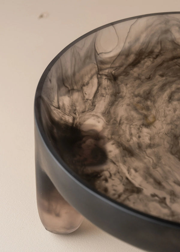 Flow Resin Structured Fruit Bowl - Smoke