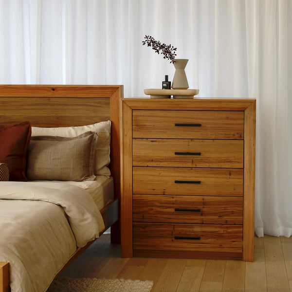 Bondi Chest