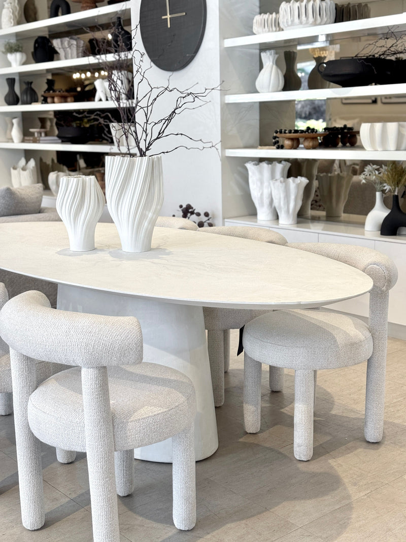 Juni 2400 Dining Table - White