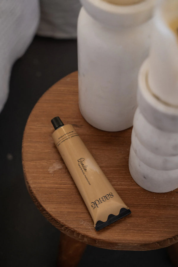 Hand & Body Moisturiser - Qualia