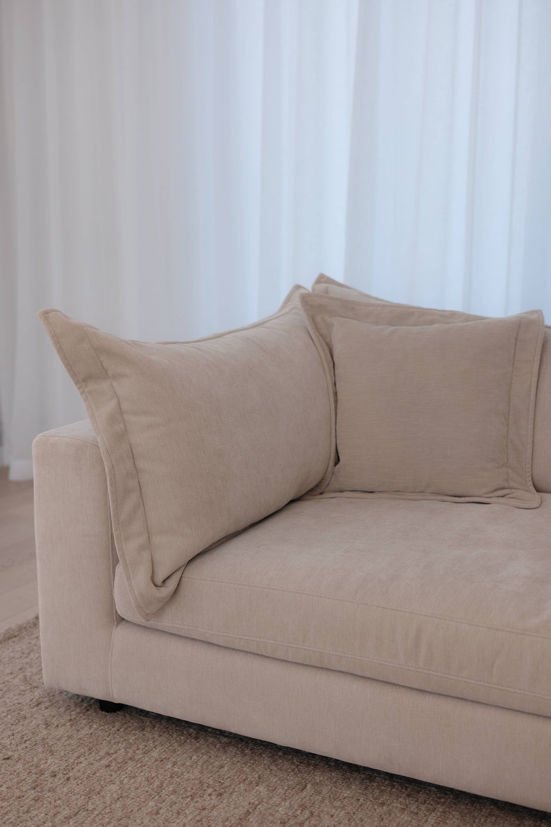 Reeves Day Bed Lounge - Exclusive Cobblestone