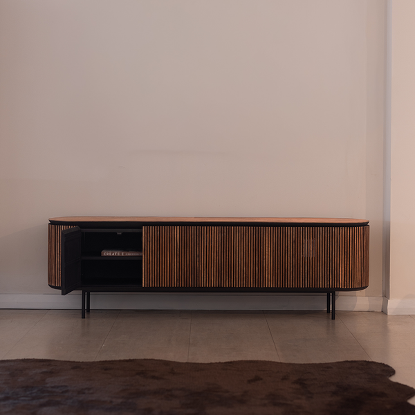 Monaco Entertainment Unit