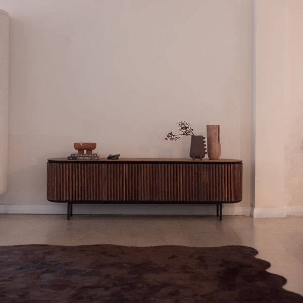 Monaco Entertainment Unit