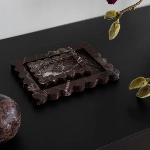 Palazzo Scalloped Tray - Rosso Levanto