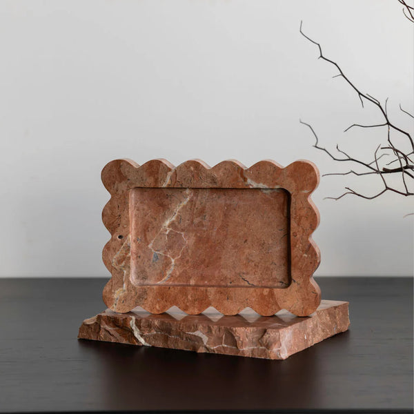 Palazzo Scalloped Tray - Rosso Alicante