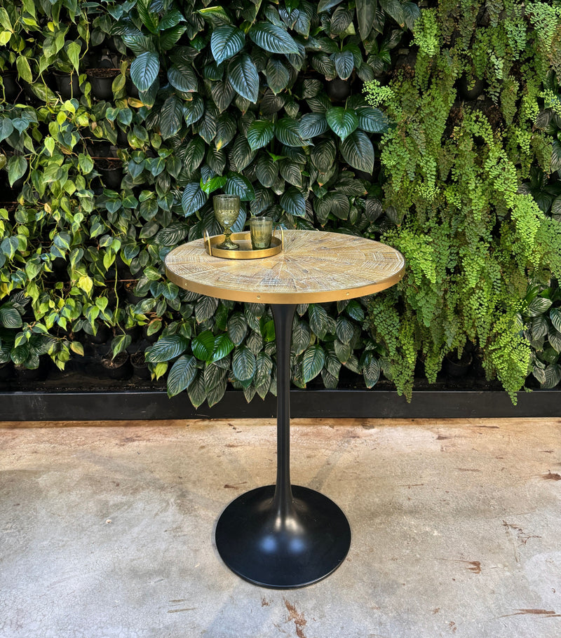 Palisade Bar Table