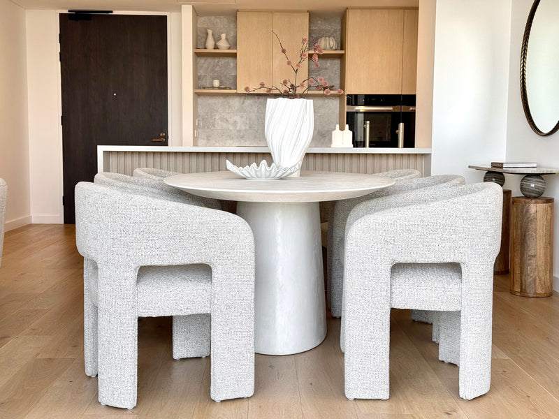 Juni 2400 Dining Table - White