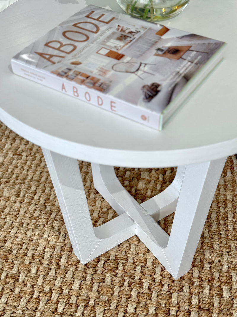 Hendrick Round End Table