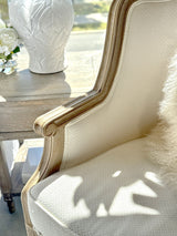 Charlotte Armchair