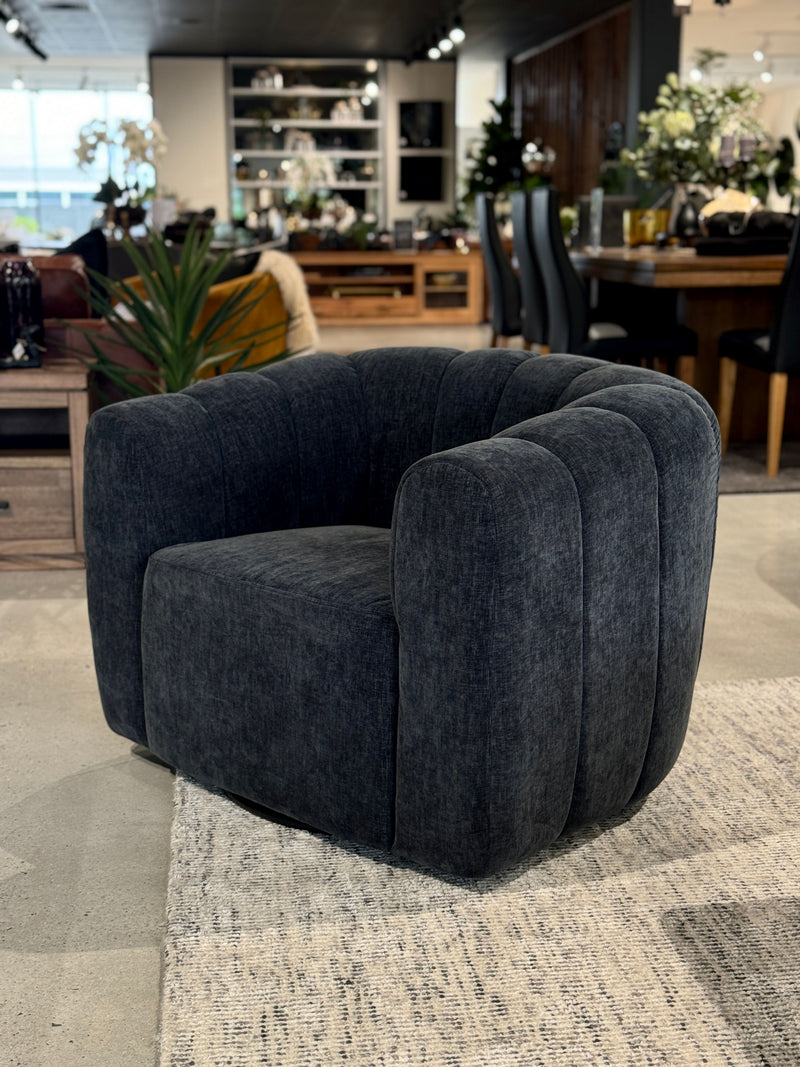 Omaha Swivel Chair