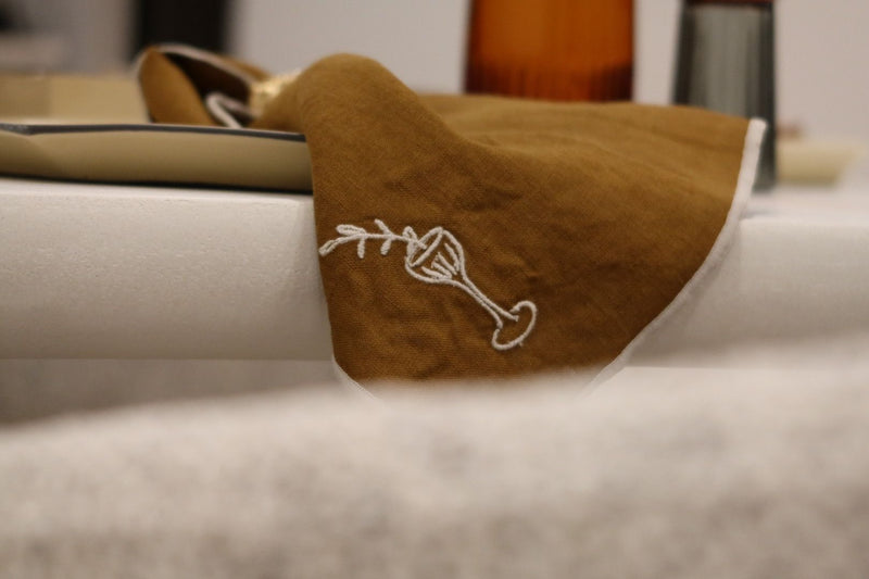 Embroidered Linen Napkin Set - Goblet